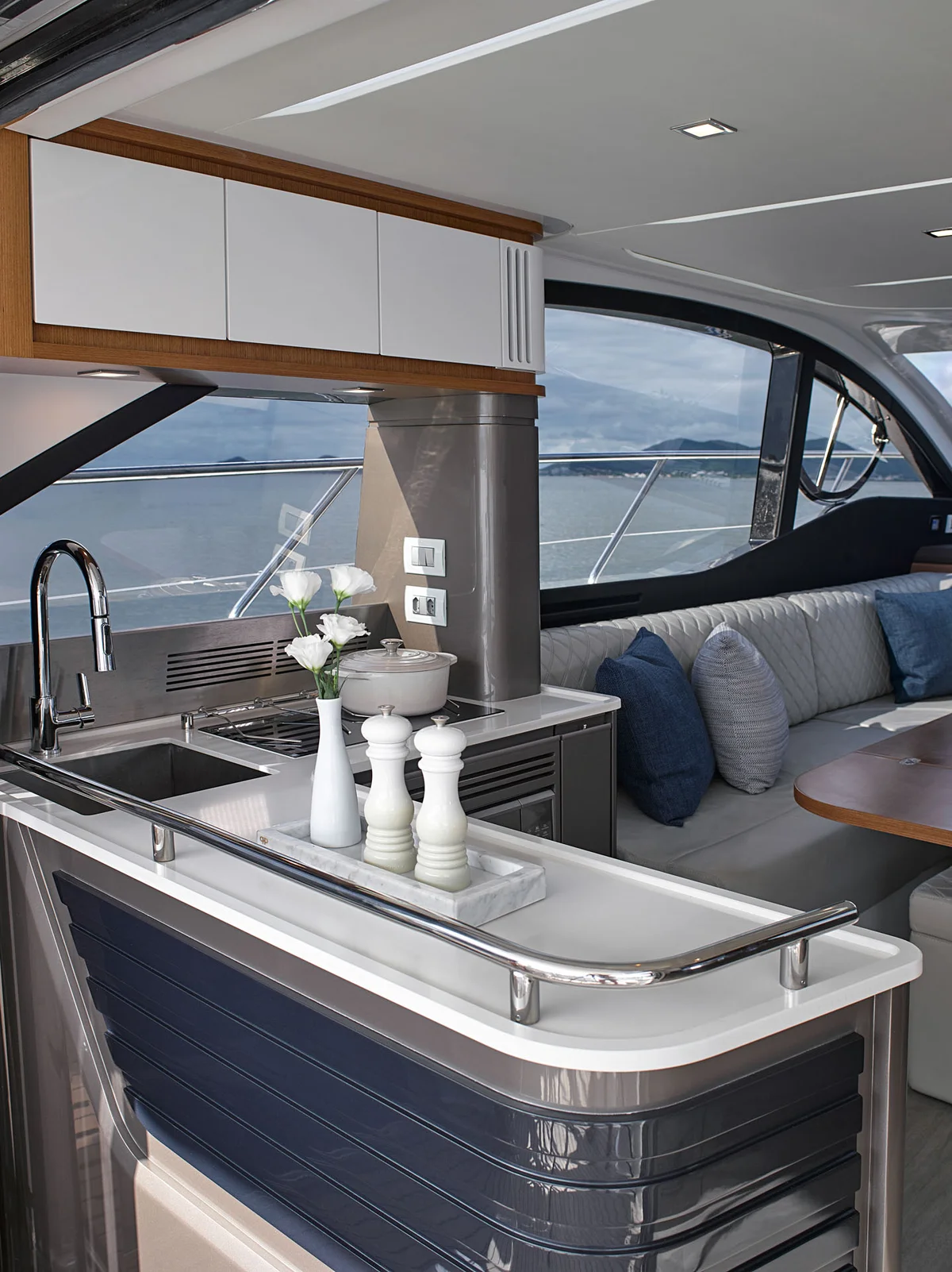 schaefer-450-interna-angulo