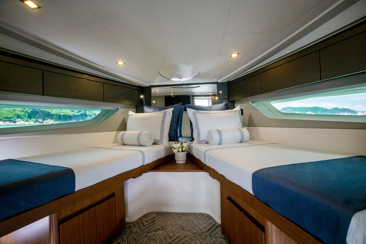 schaefer-450-quarto-camas-luxo-450-completo